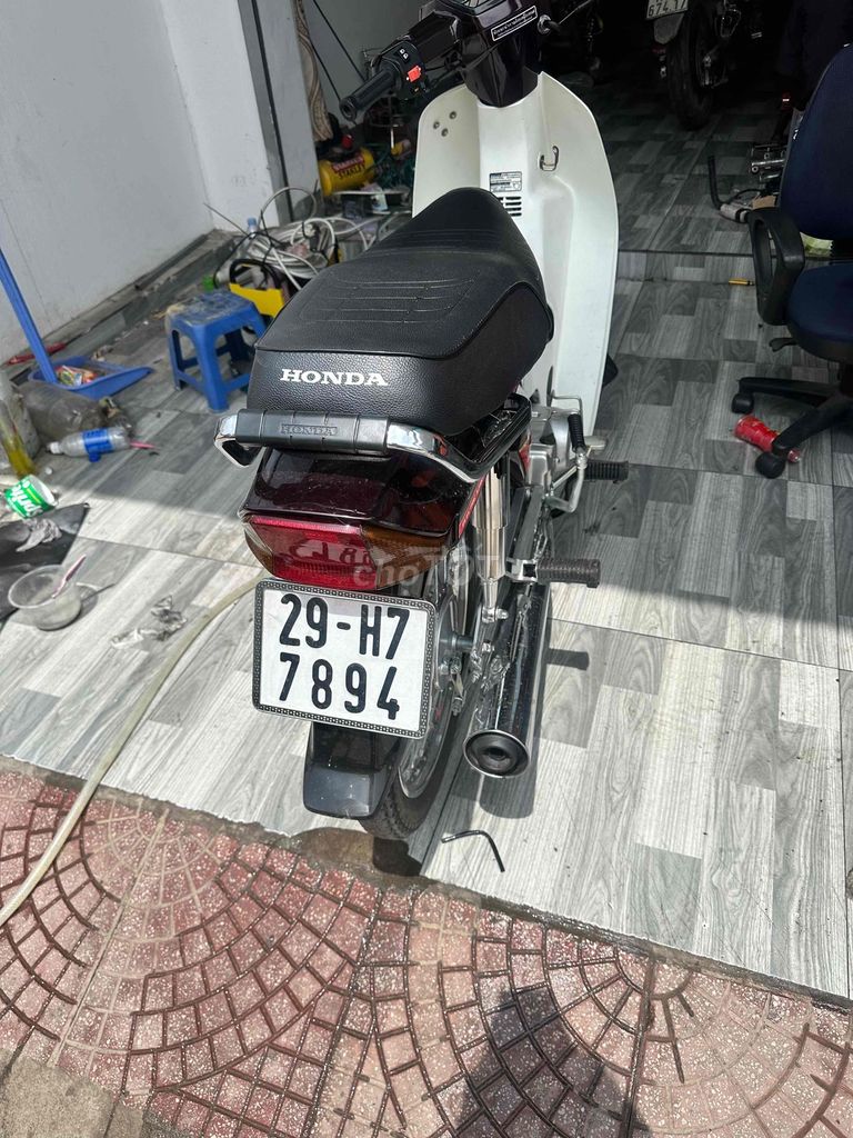 Honda Dream 1998 - ảnh 2