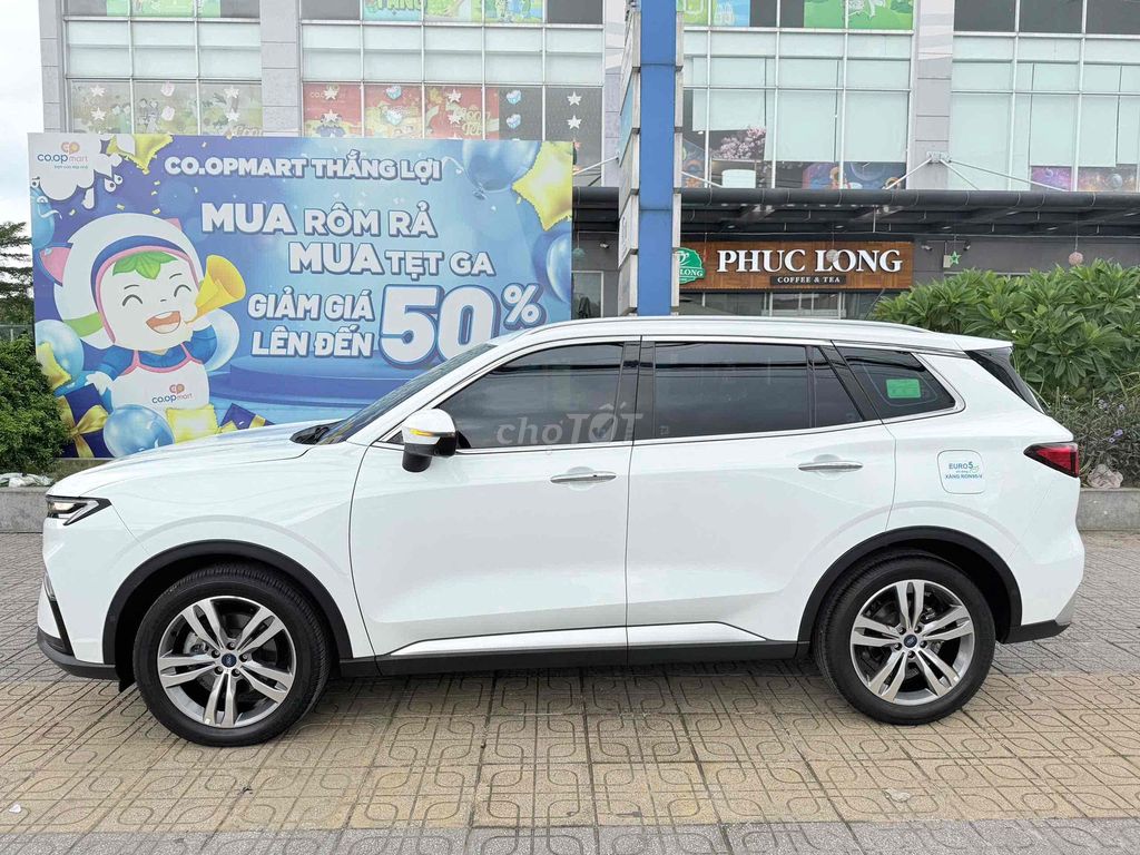 Ford 2025 - ảnh 2