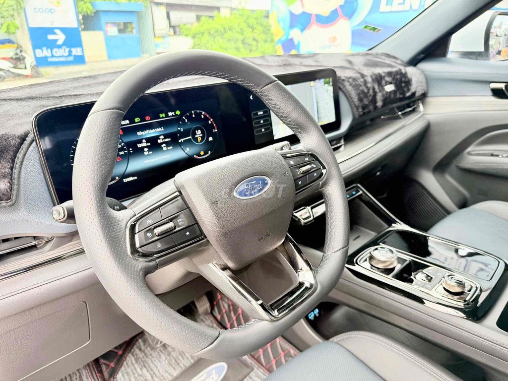 Ford 2025 - ảnh 4