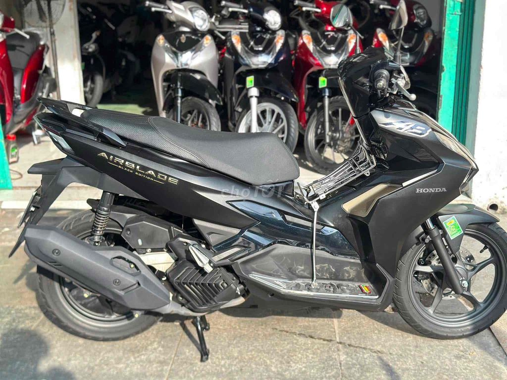 Honda Air Blade 2024 - ảnh 1