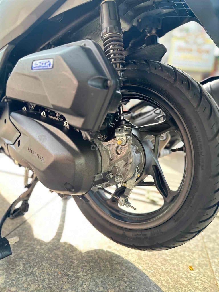 Honda Air Blade 2024 - ảnh 3