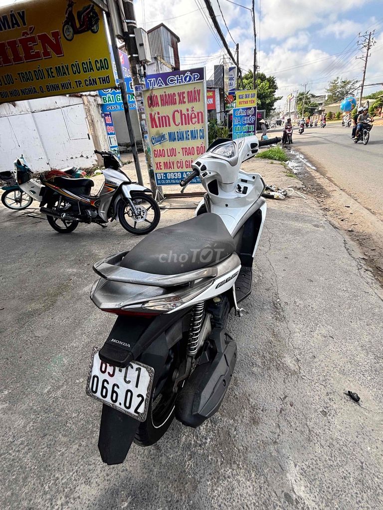 Honda Air Blade 2012 - ảnh 5