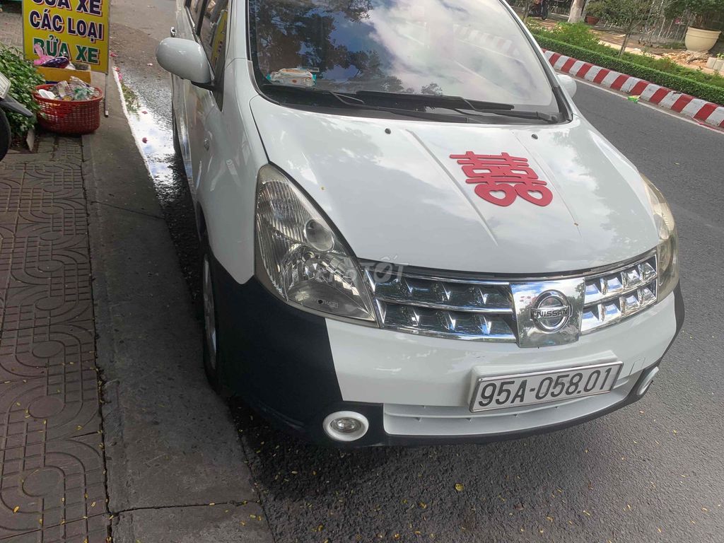 Nissan 2011 - ảnh 3