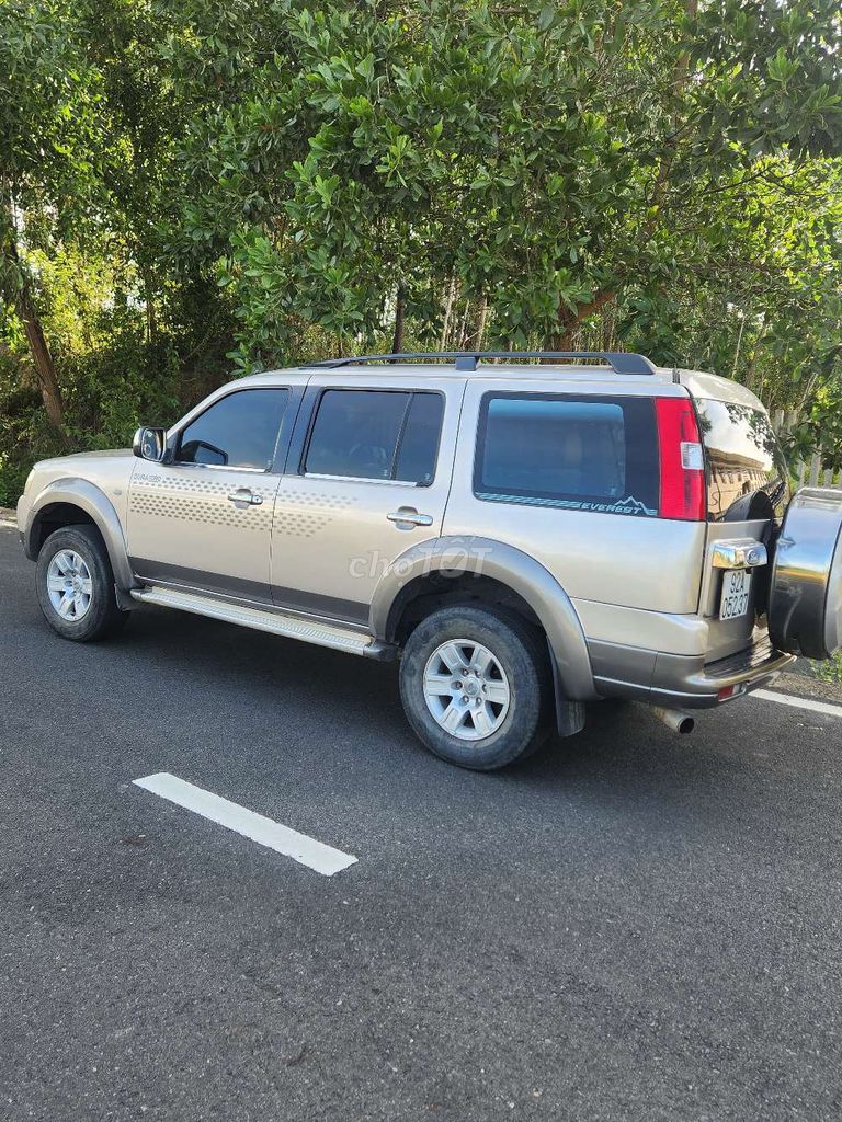 Ford Everest 2008 - ảnh 4