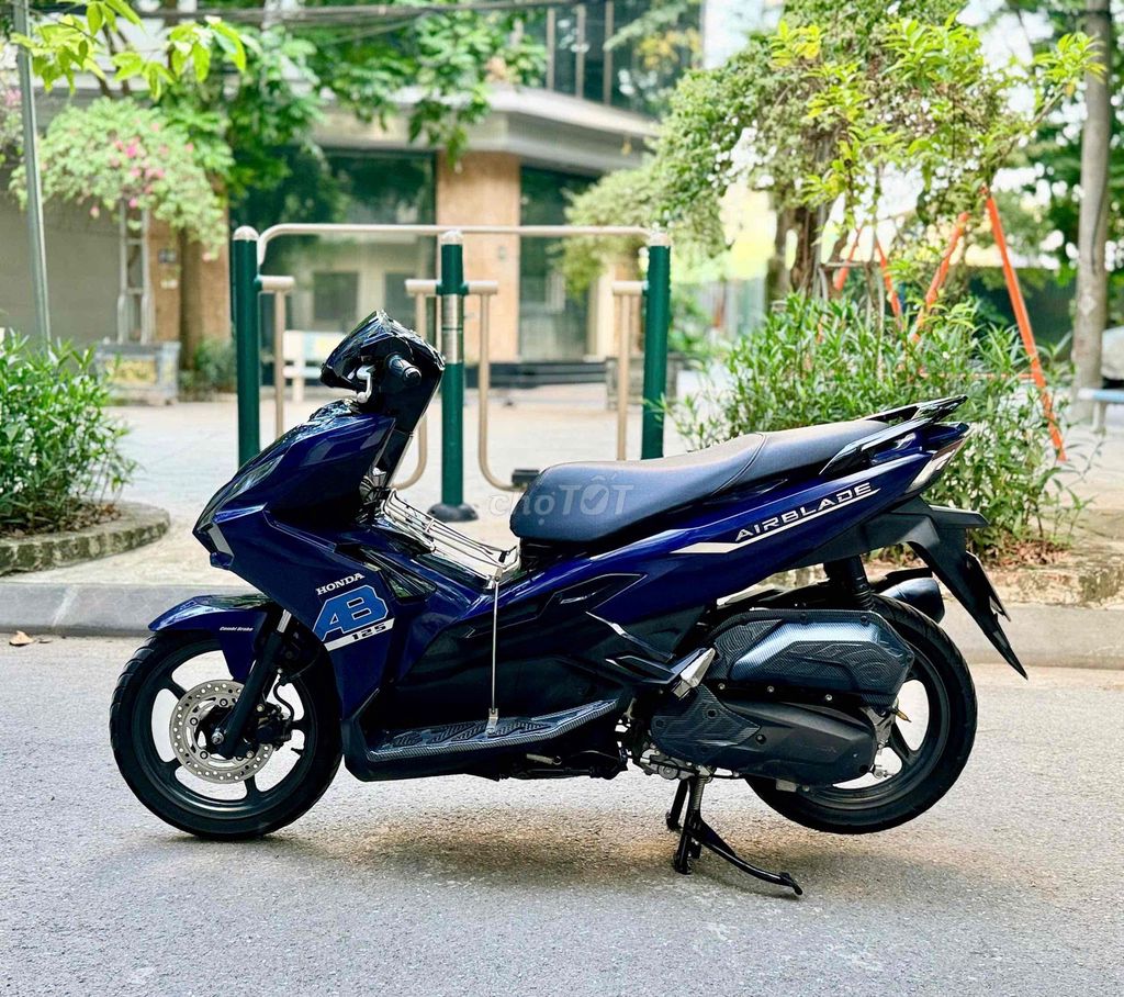 Airblade 2023 - ảnh 2