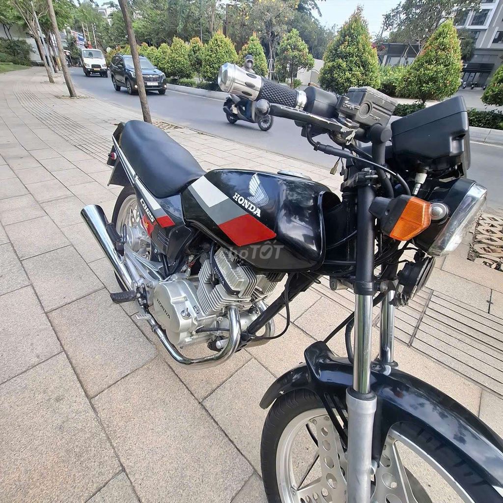 Honda CB 1992 - ảnh 3