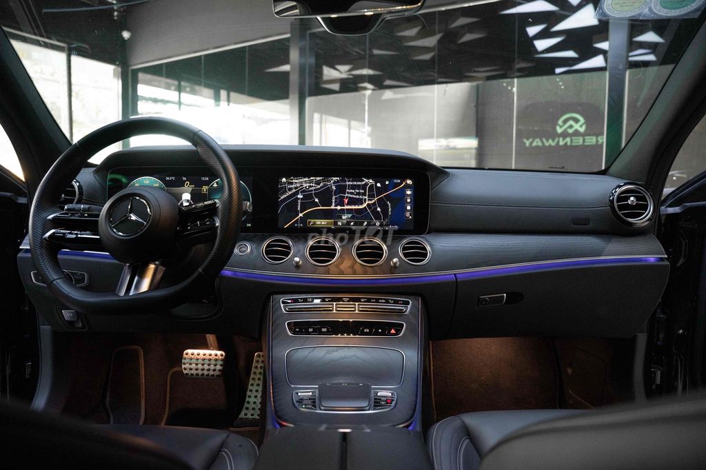 Mercedes-Benz 2022 - ảnh 3