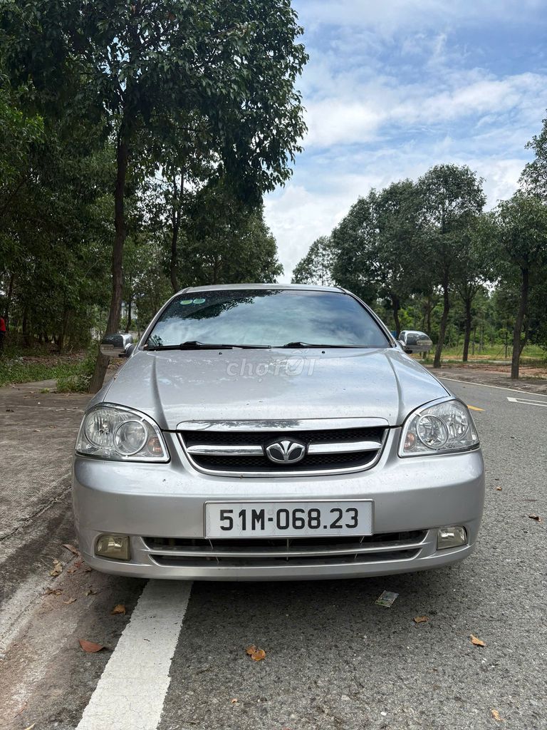 Daewoo Lacetti 2011 - ảnh 1
