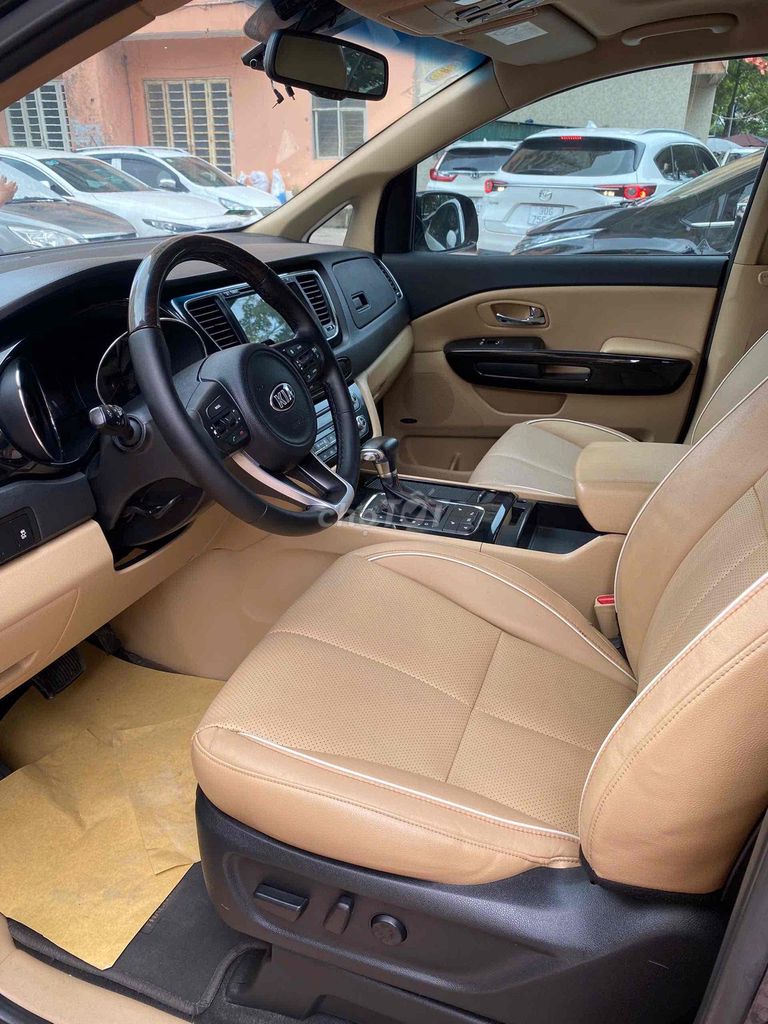Kia Sedona 2018 - ảnh 4