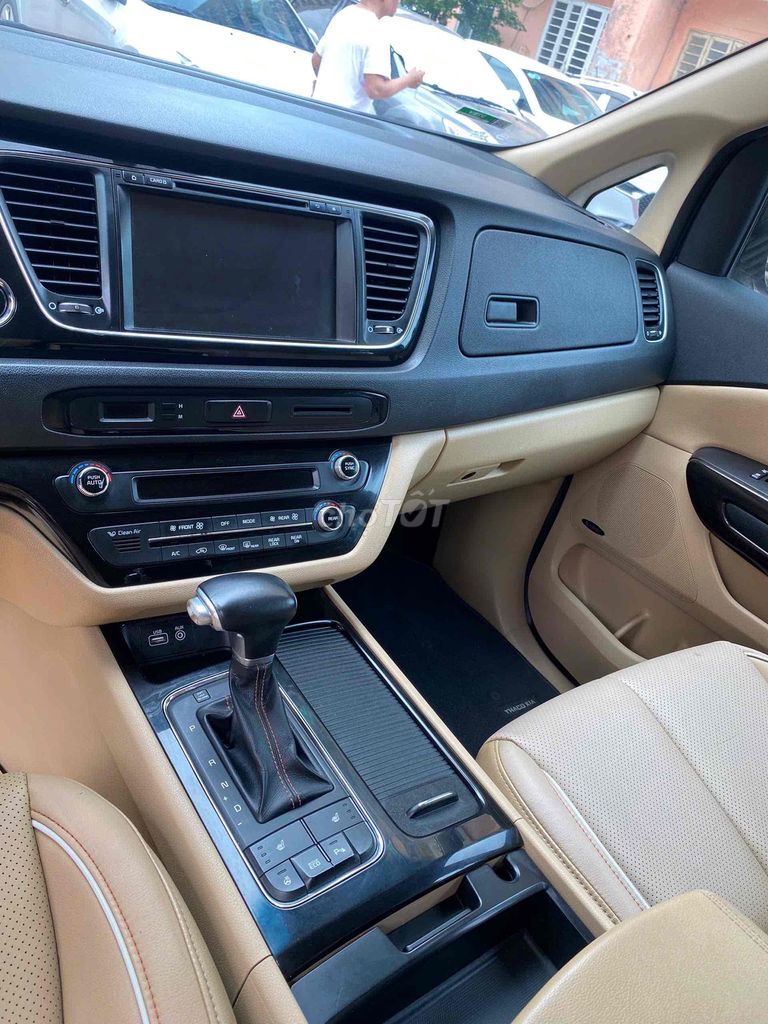 Kia Sedona 2018 - ảnh 5