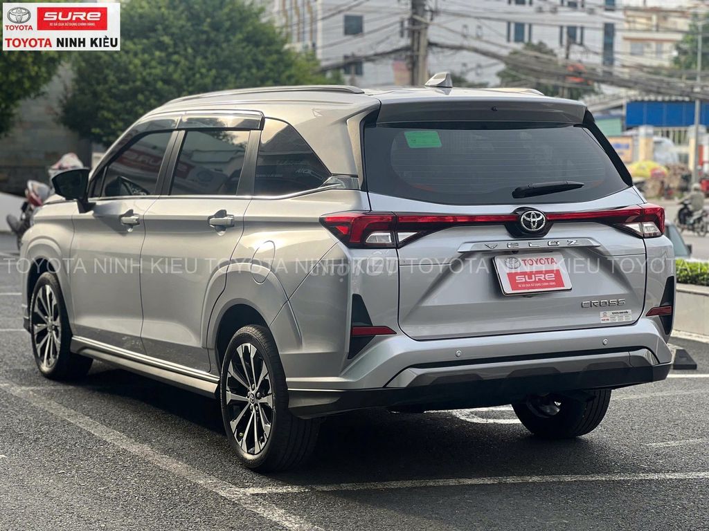 Toyota Veloz Cross 2025 - ảnh 4