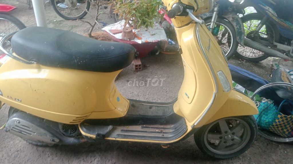 Piaggio Vespa 2010 - ảnh 1