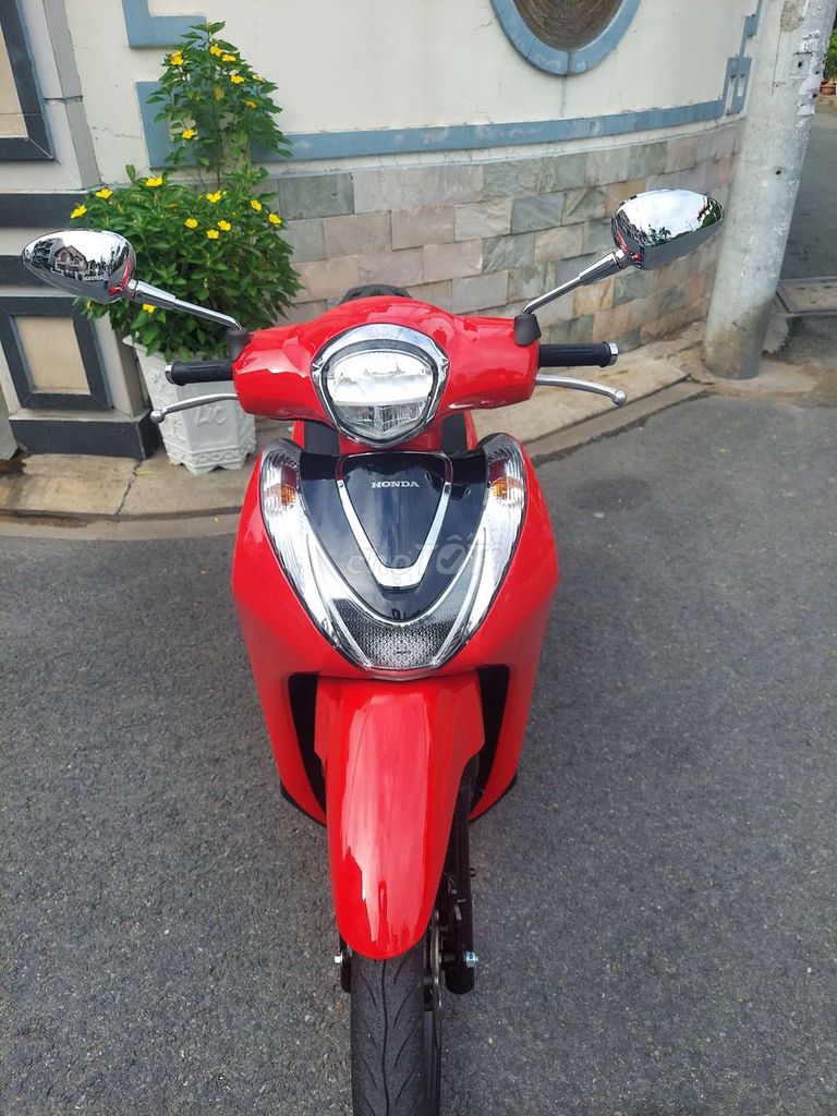 Honda SH Mode 2023 - ảnh 1