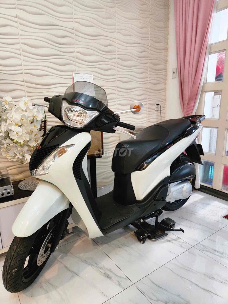 Honda SH 2009 - ảnh 1