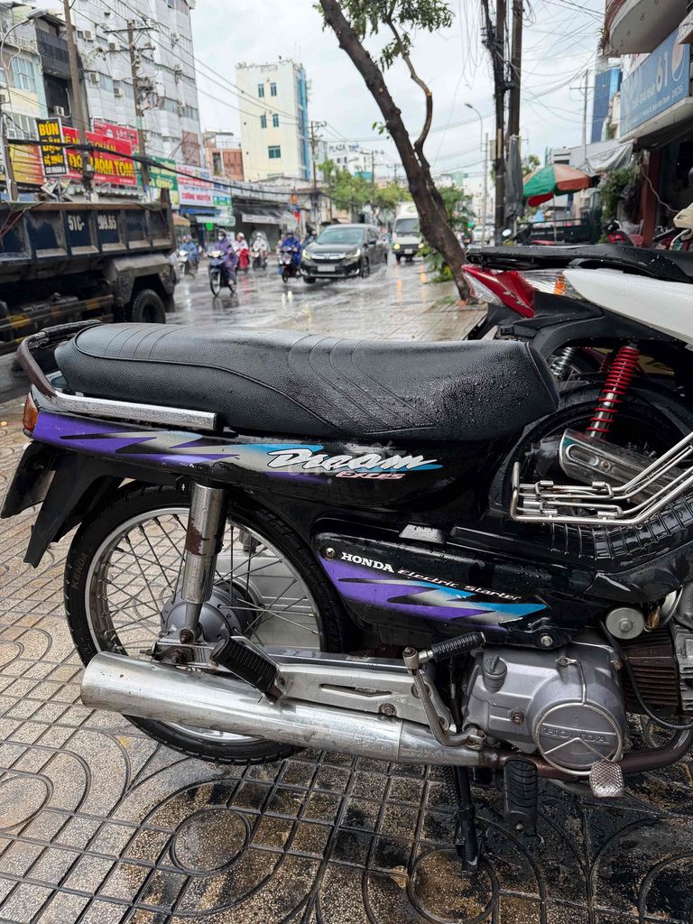 Honda Dream 1994 - ảnh 2