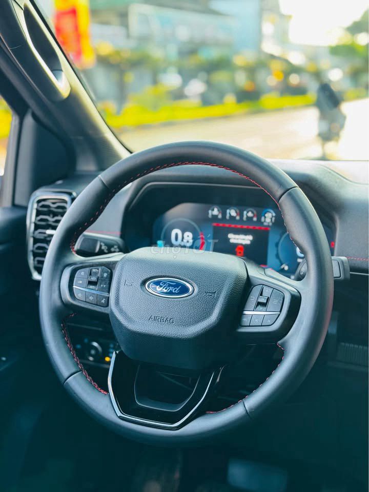 Ford Ranger 2025 - ảnh 4