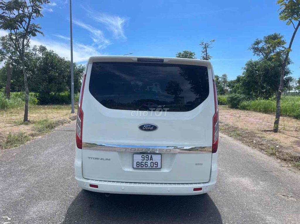 Ford Tourneo 2020 - ảnh 3