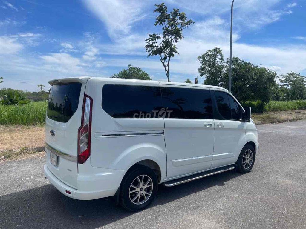Ford Tourneo 2020 - ảnh 4