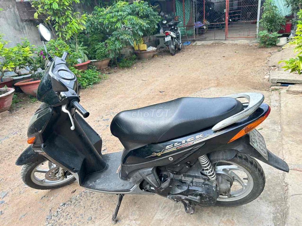 xe Click 2010 - ảnh 3
