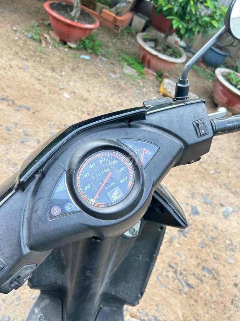 xe Click 2010 - ảnh 4