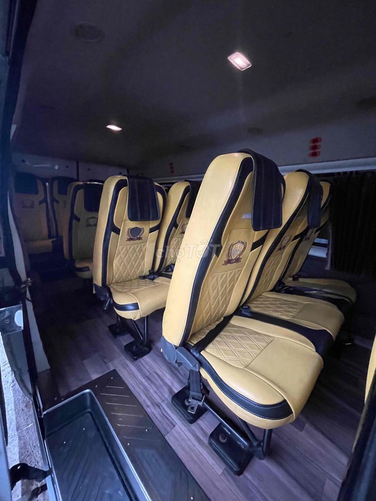 Ford Transit 2023 - ảnh 3