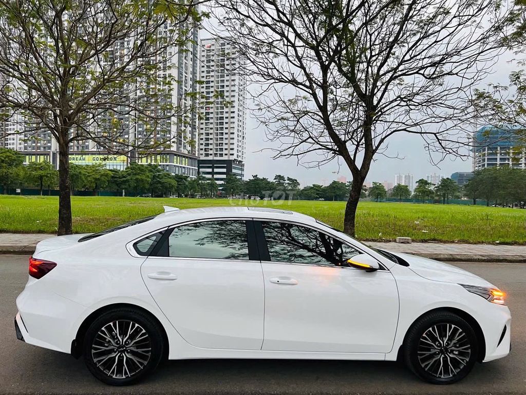 Kia K3 2022 - ảnh 2
