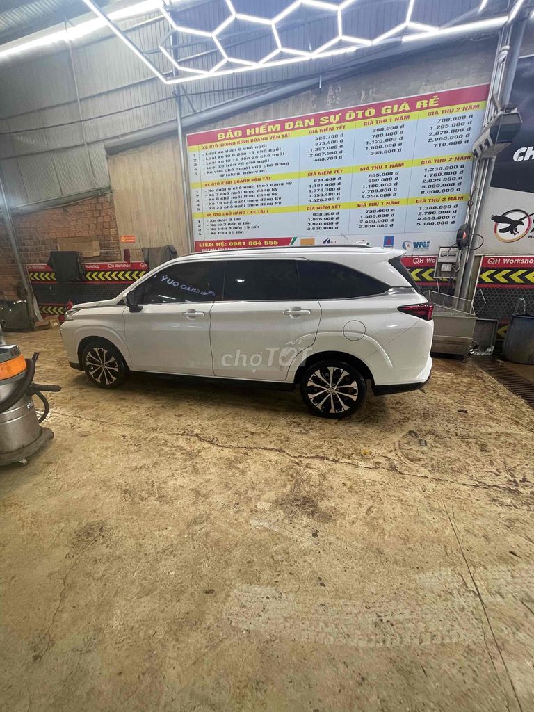 Toyota Veloz Cross 2023 - ảnh 1