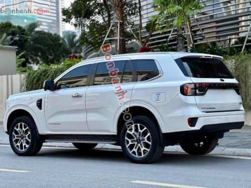 Ford Everest Titanium 2.0L 4x2 AT 2023 - ảnh 4