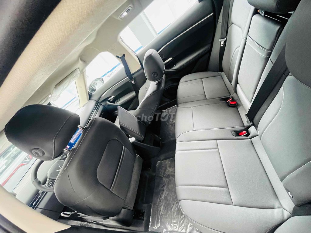 VinFast VF7 - ảnh 3