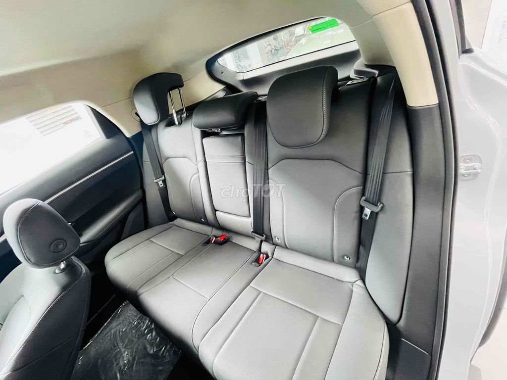 VinFast VF7 - ảnh 5
