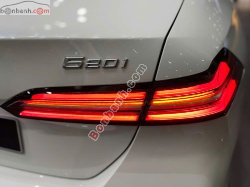 BMW 5 Series 2025 - ảnh 3