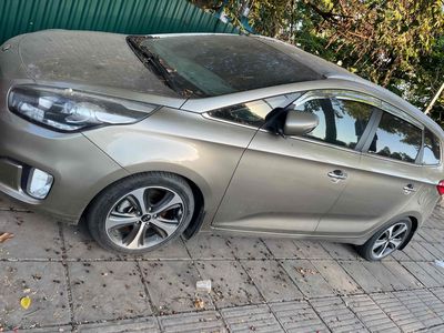 Kia Rondo 2015 - ảnh 1