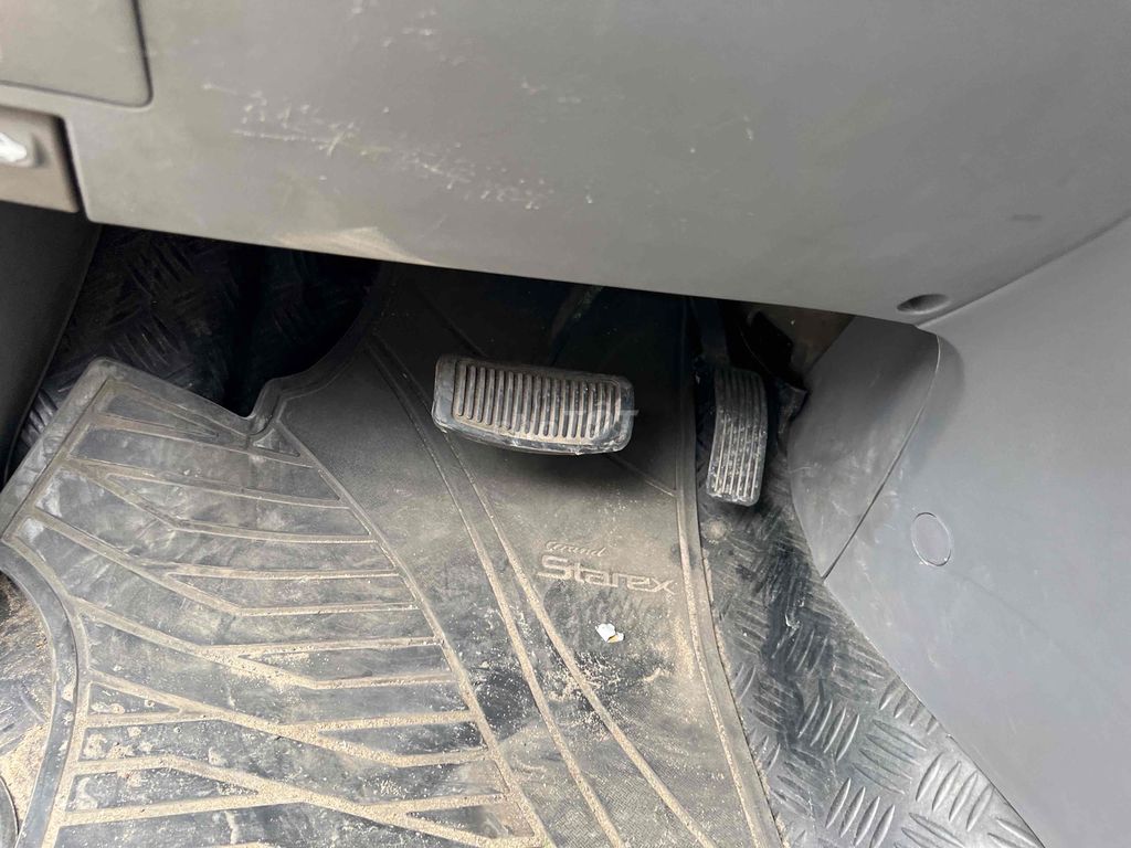 Hyundai Grand Starex 2013 - ảnh 5