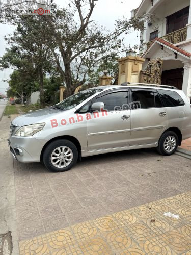 Toyota Innova 2.0E 2015 - ảnh 2