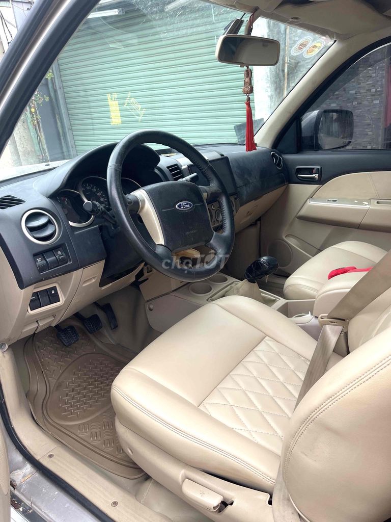 Ford Everest 2008 - ảnh 4