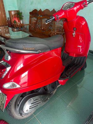 Piaggio Vespa 2011 - ảnh 1