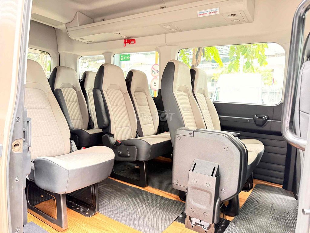 Ford Transit Premium 2024 - ảnh 5