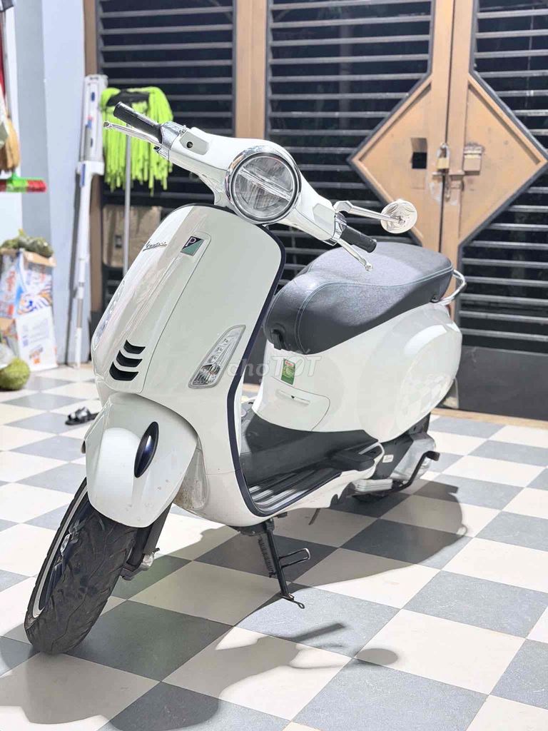 Piaggio Vespa 2022 - ảnh 3