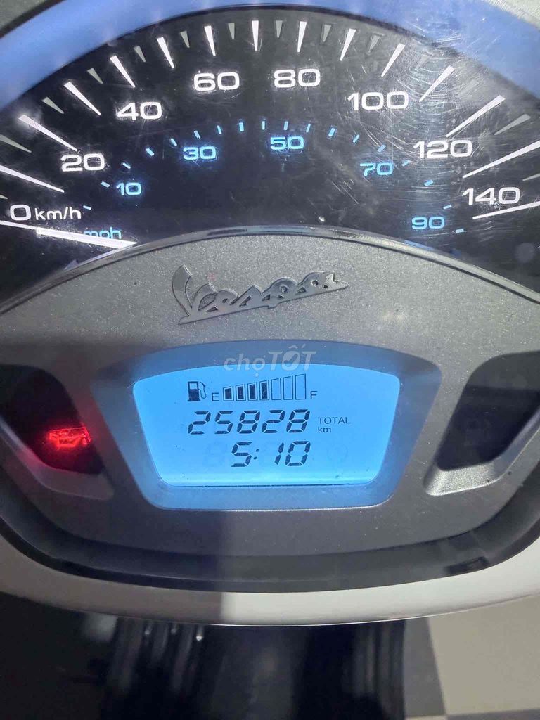 Piaggio Vespa 2022 - ảnh 5