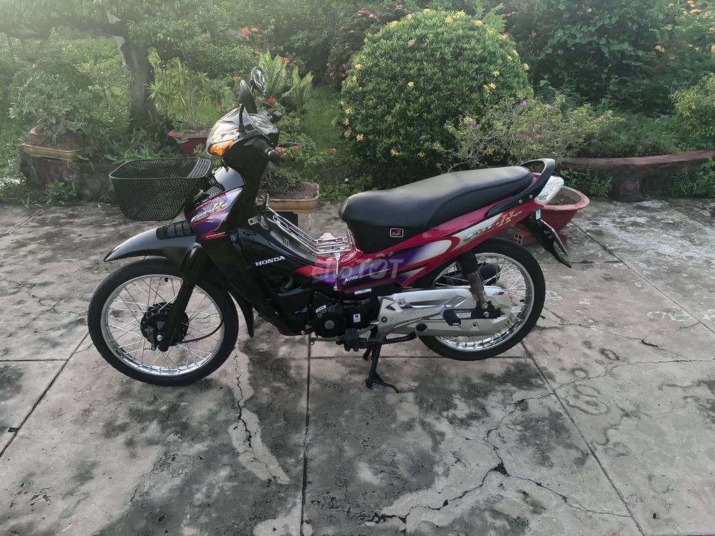 Honda Future 2005 - ảnh 2