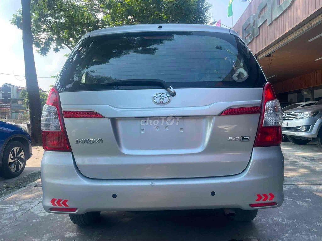 Toyota Innova 2015 - ảnh 2