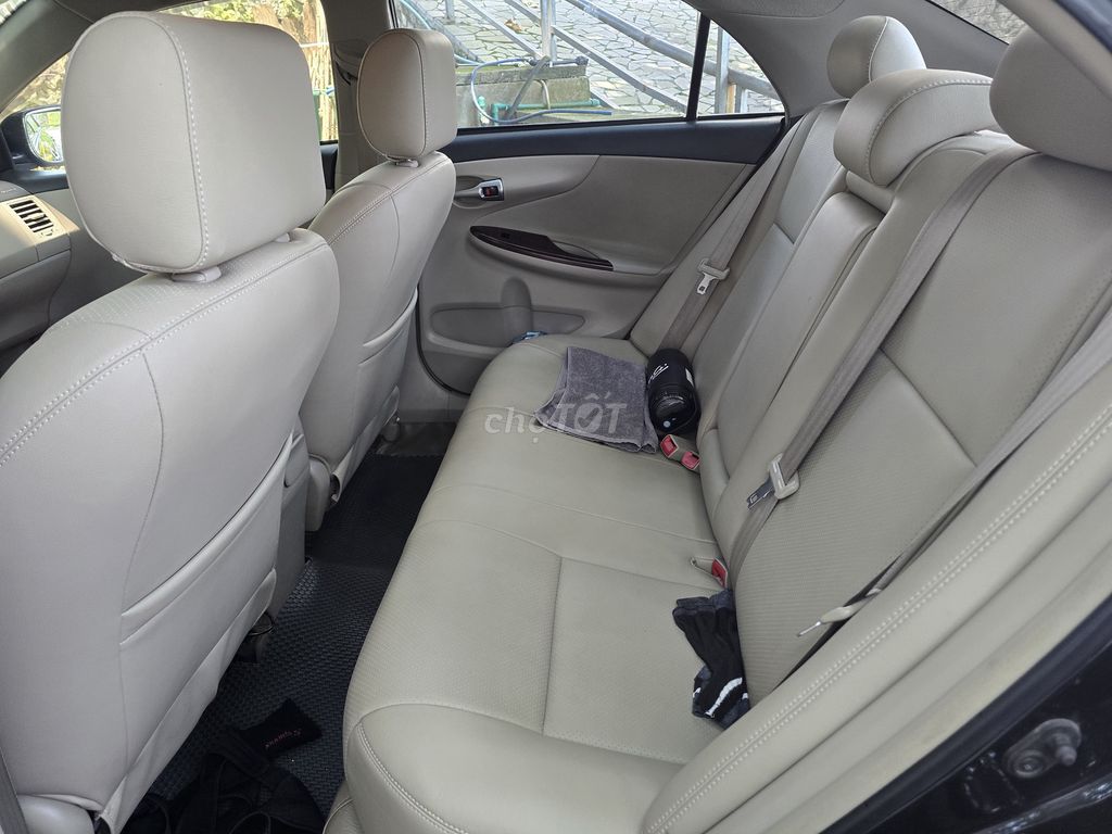 Toyota 2012 - ảnh 2