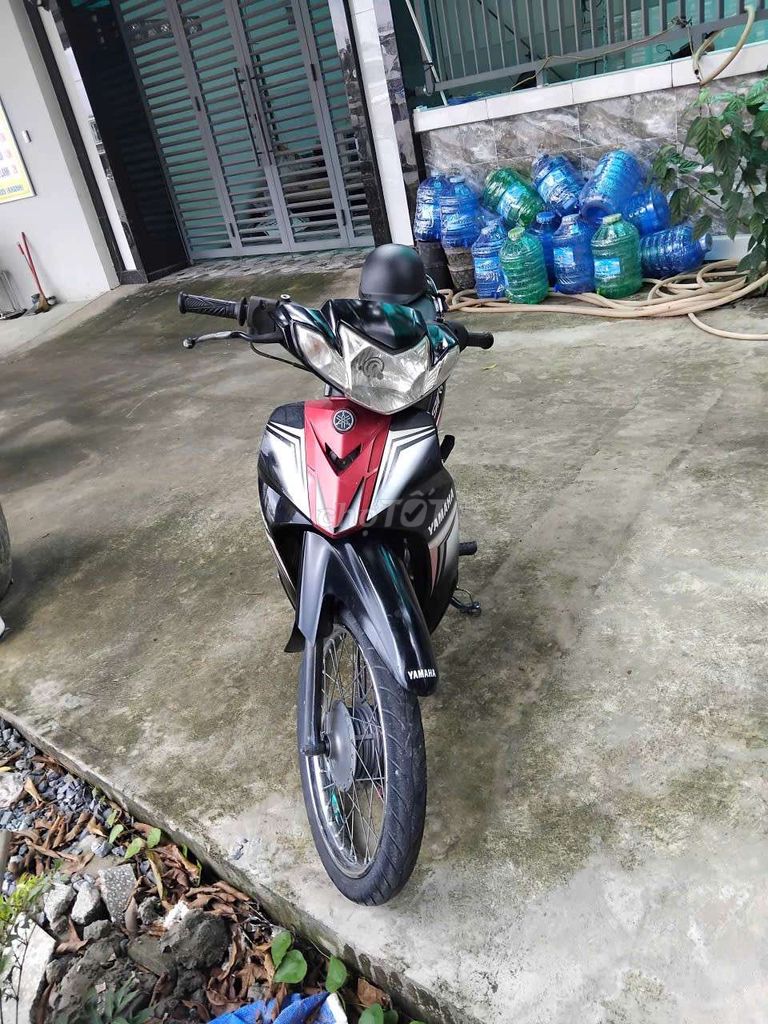 Yamaha Sirius 2012 - ảnh 1