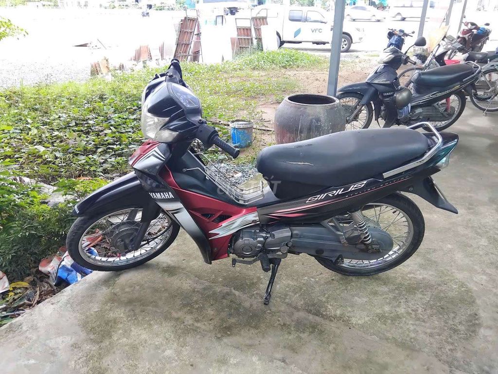 Yamaha Sirius 2012 - ảnh 3