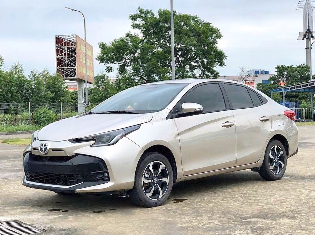 Toyota Vios E CVT 2024 - ảnh 2