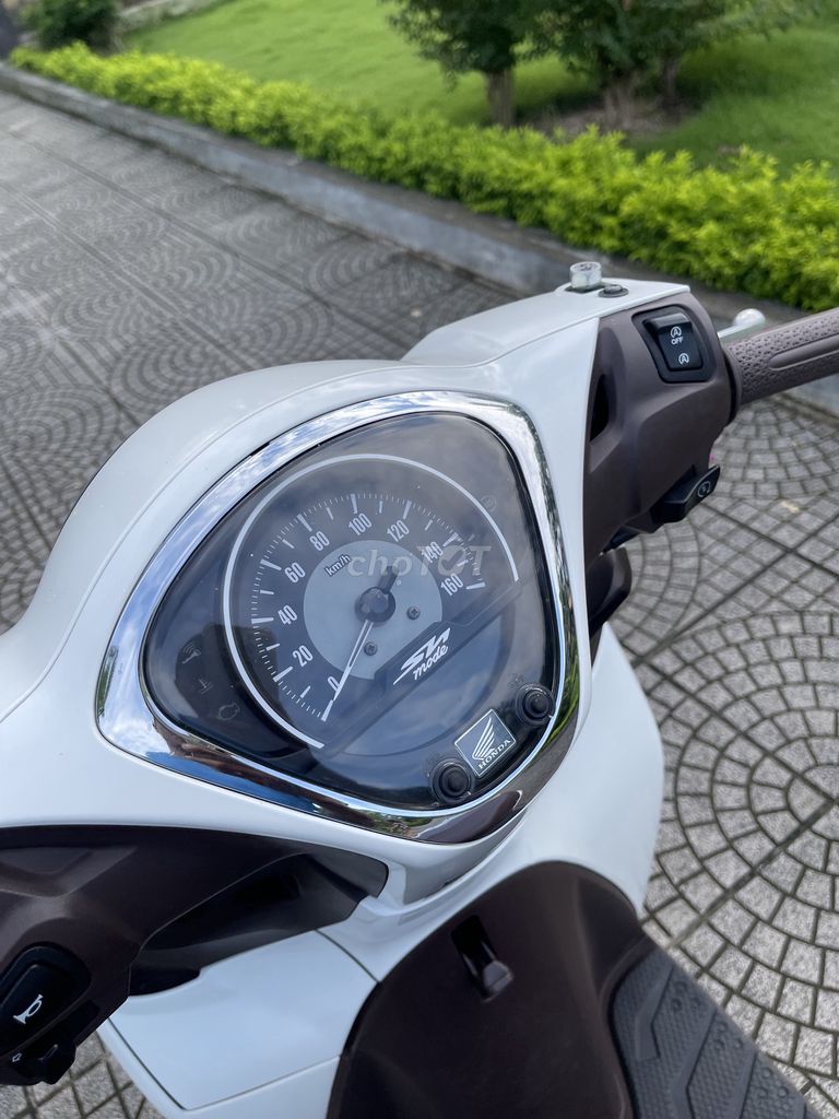 Honda SH Mode 2021 - ảnh 1