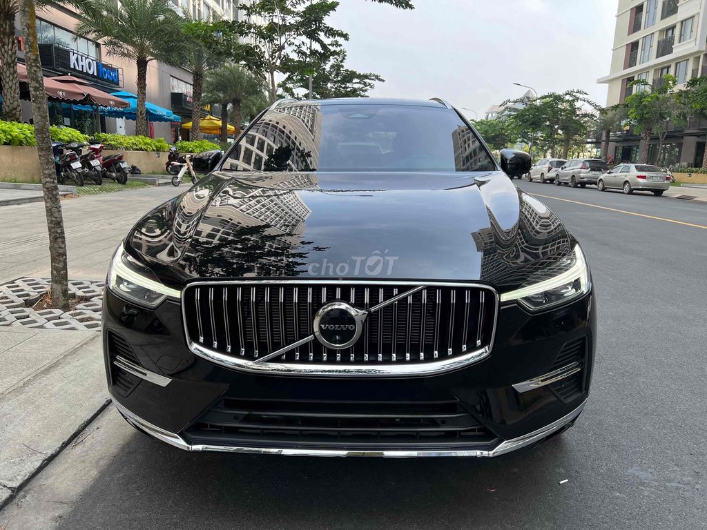 Volvo XC60 2023 - ảnh 1