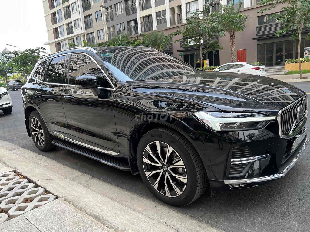 Volvo XC60 2023 - ảnh 2