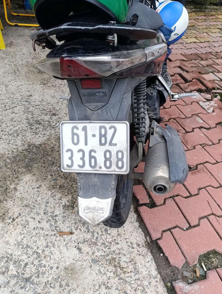 Honda Vision 2010 - ảnh 1
