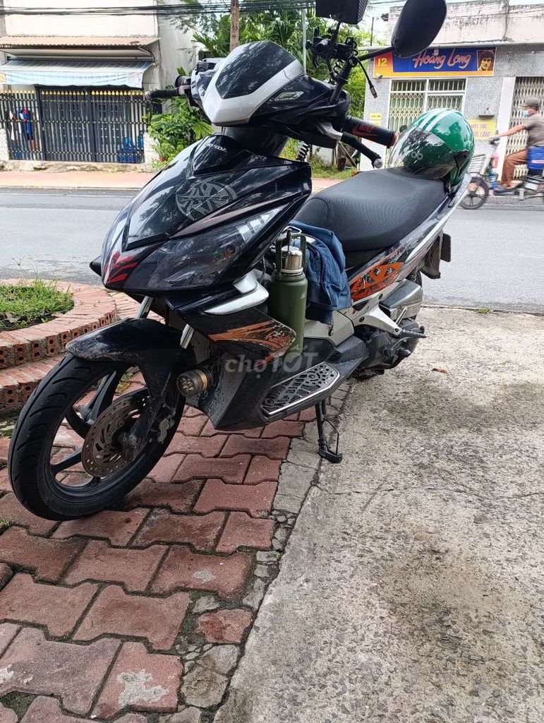 Honda Vision 2010 - ảnh 2